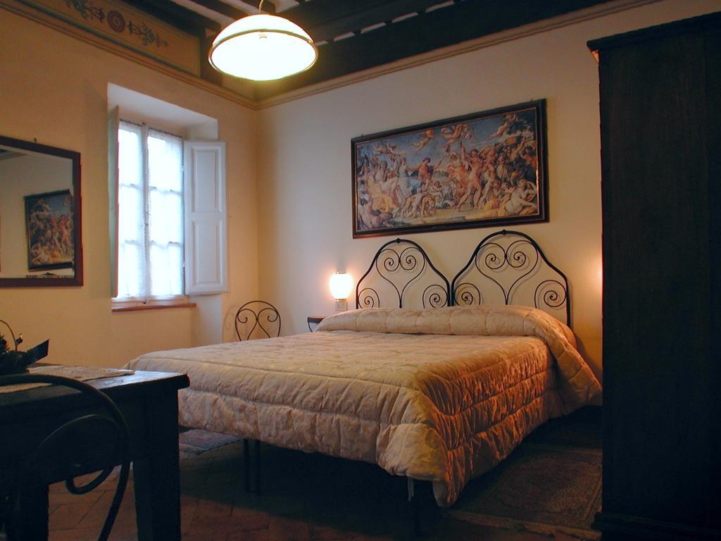 Anna Camere Montalcino Room photo